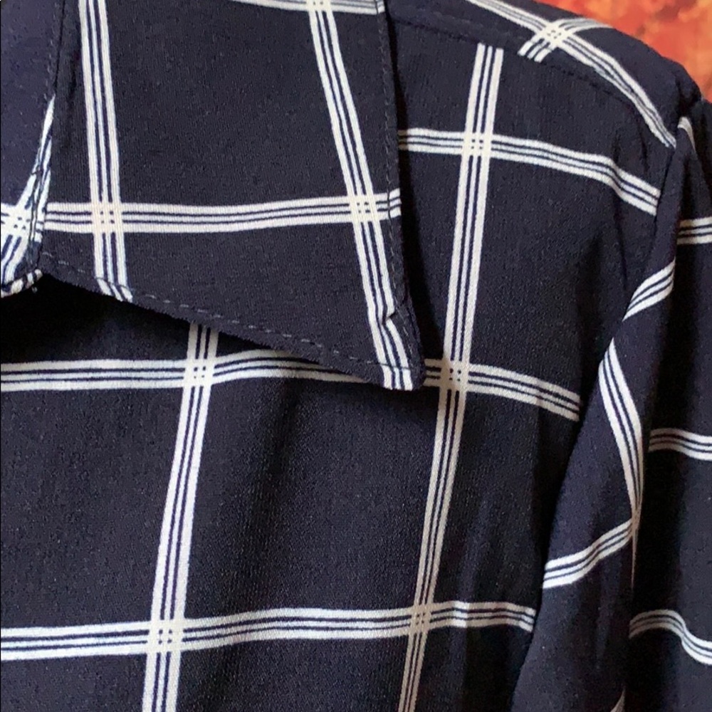 Button down shirt - Picture 4 of 5